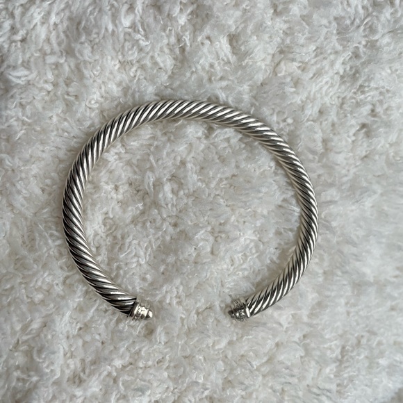 David Yurman Cable Bracelet Silver with Pavè Diamonds - Picture 4 of 6